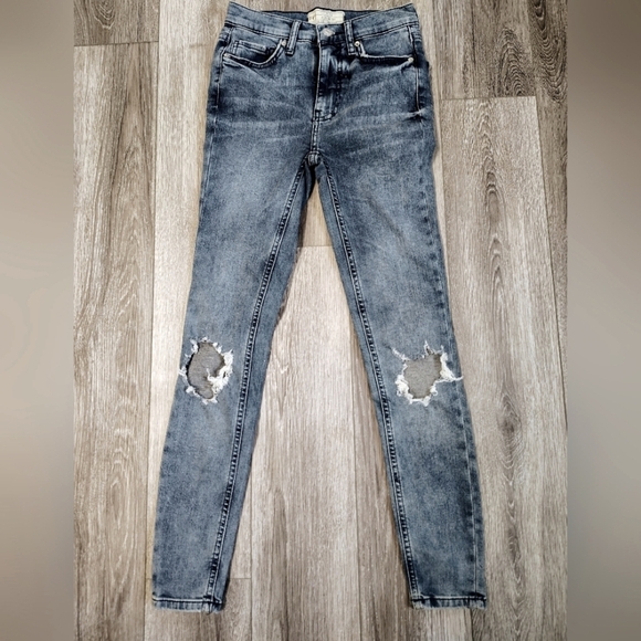 Free People Denim - Free People Distressed Skinny Jeans